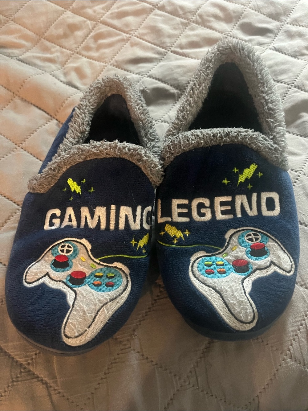 wonder nation Navy 'Gaming Legend' Kids Slippers with Gray Faux Fur Trim
